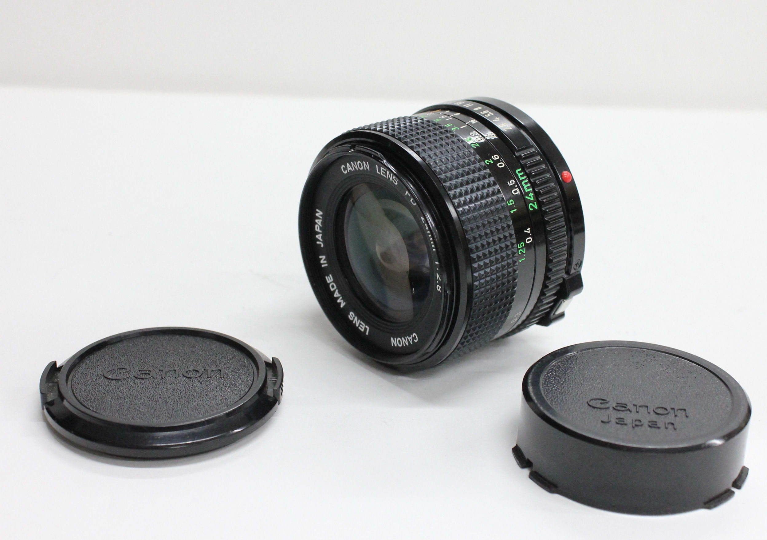 Japan Used Camera Shop | [Mint] Canon NEW FD 24mm F2.8 Lens from Japan