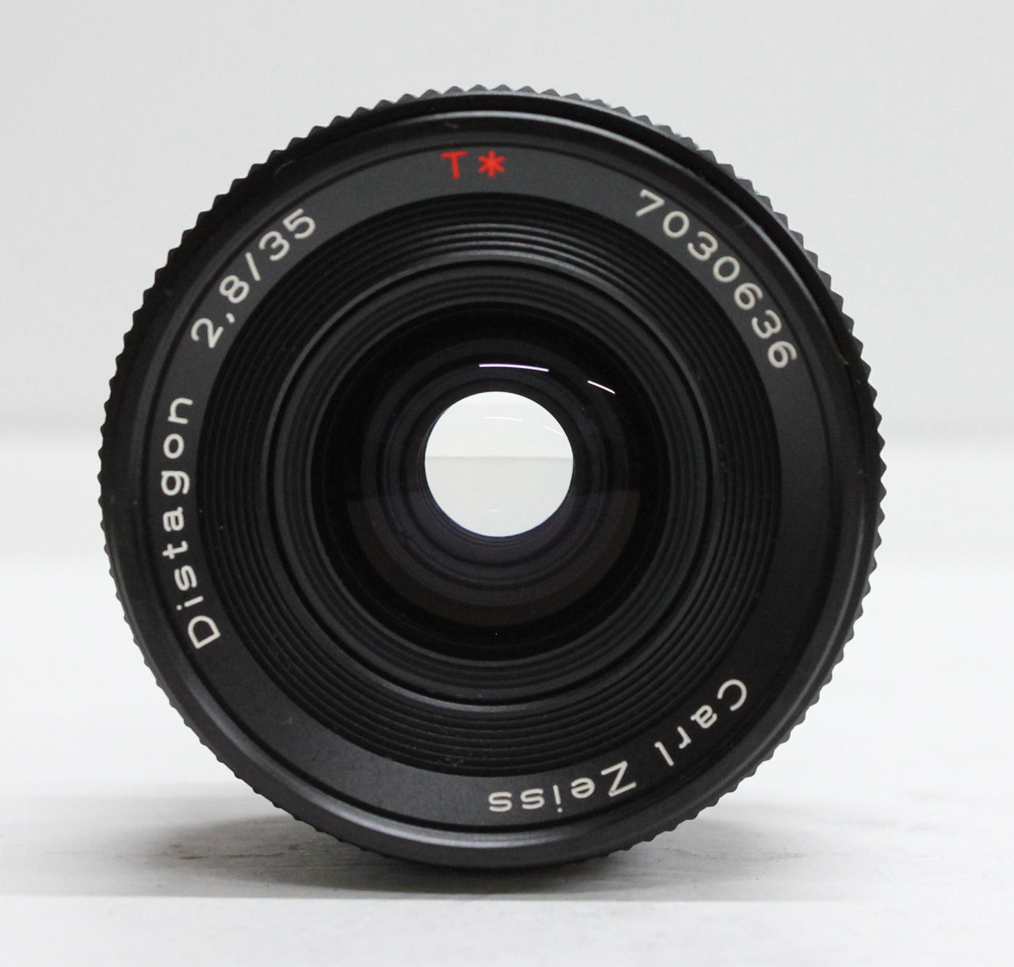  Contax Carl Zeiss Distagon T* 35mm F2.8 MMJ MF Lens from JAPAN Photo 1