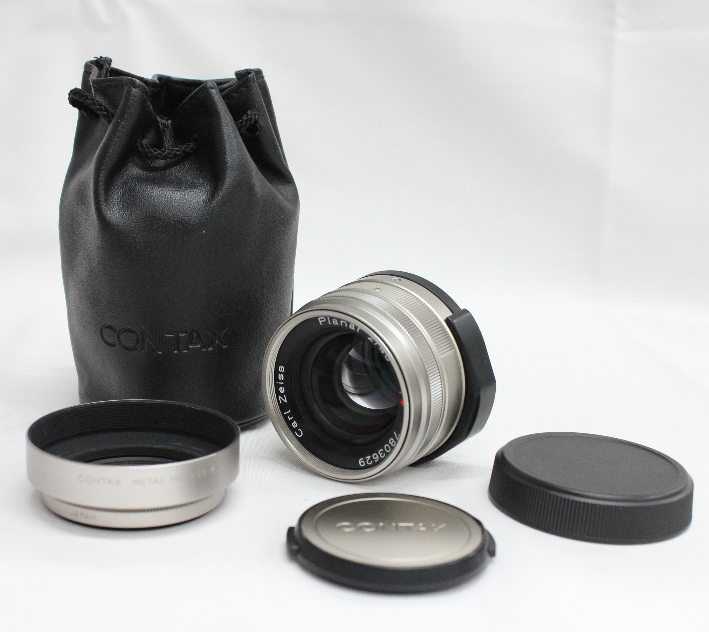 Japan Used Camera Shop | [Mint] CONTAX Carl Zeiss Planar T* 45mm f/2 for G1 G2 w/ HOOD & Case from Japan