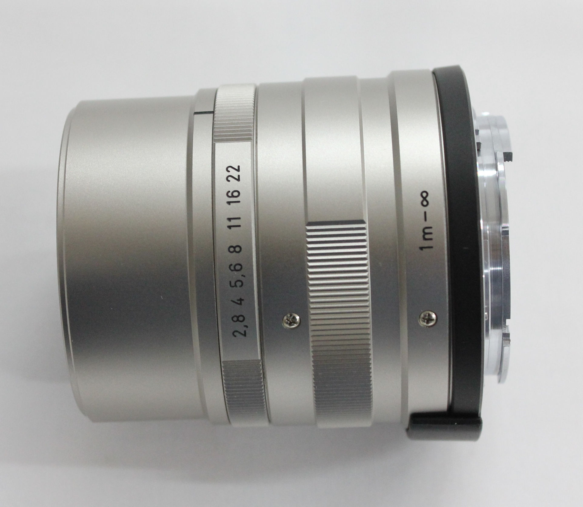 Contax Carl Zeiss Sonnar 90mm F/2.8 T* AF Lens with Hood/Filter 