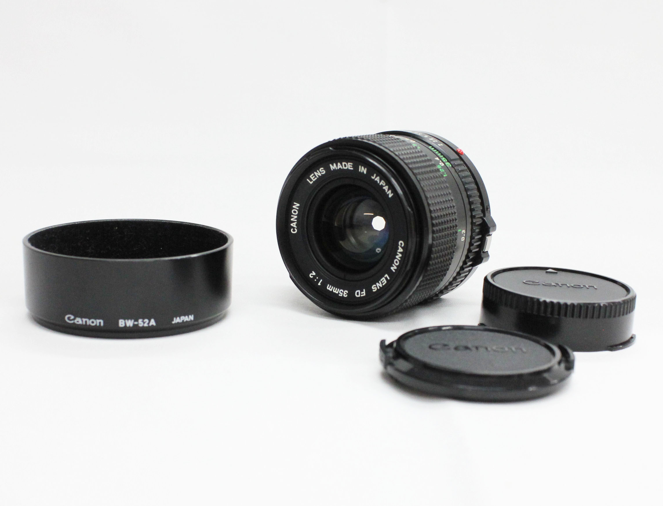 Japan Used Camera Shop | [Excellent+++++] Canon New FD NFD 35mm F/2 Wide Angle MF Lens From Japan