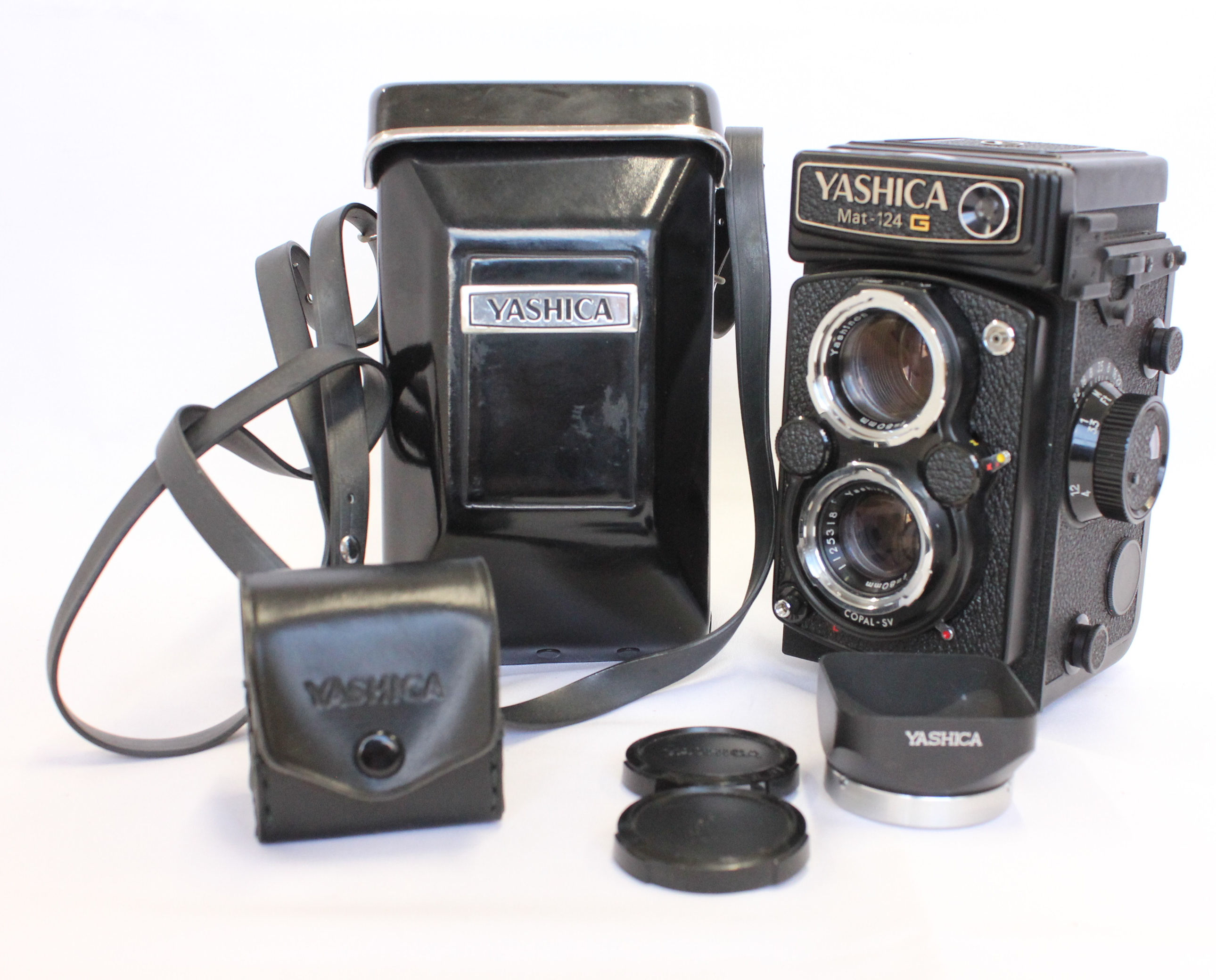 [Top Mint] YASHICA MAT 124 G 6x6 TLR Medium Format Camera with 80mm F/3.5 Lens from Japan