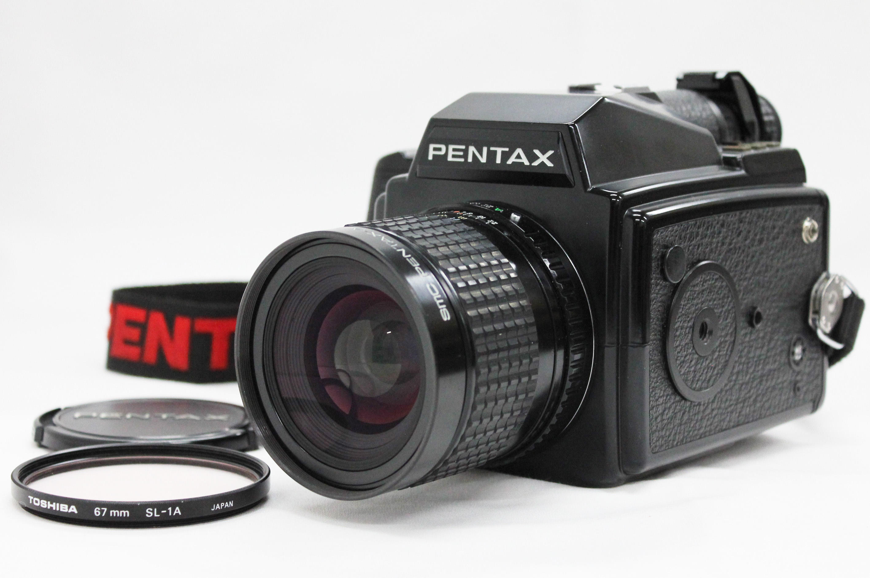 Japan Used Camera Shop | [N.Mint] Pentax 645 with Pentax-A 645 45mm F/2.8 and Magnifier, Strap from Japan