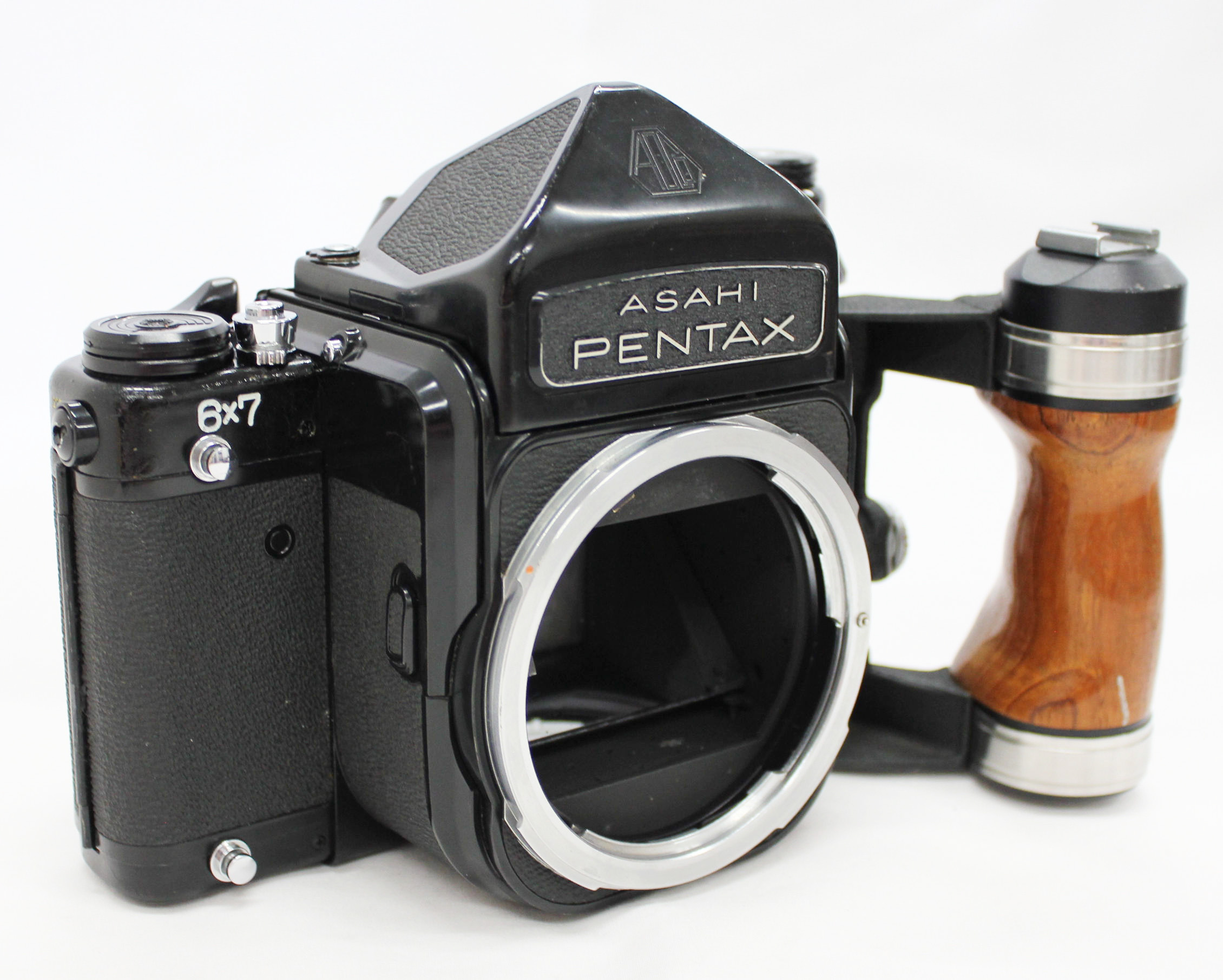  Pentax 6x7 TTL Mirror Up Camera with Wood Grip and Self Timer from Japan Photo 3