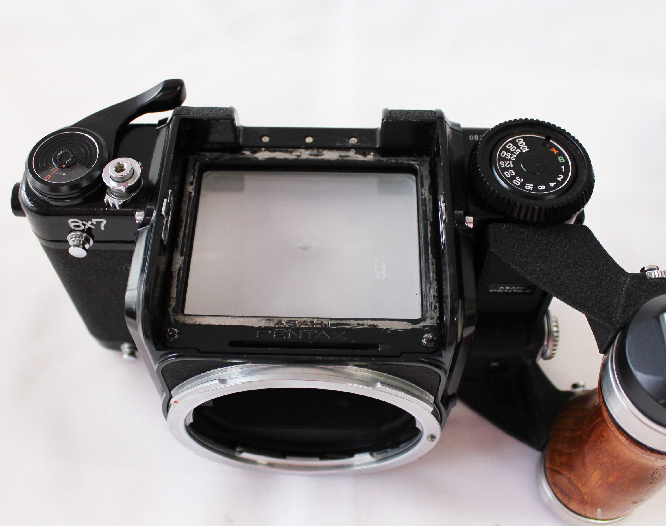  Pentax 6x7 TTL Mirror Up Camera with Wood Grip and Self Timer from Japan Photo 11