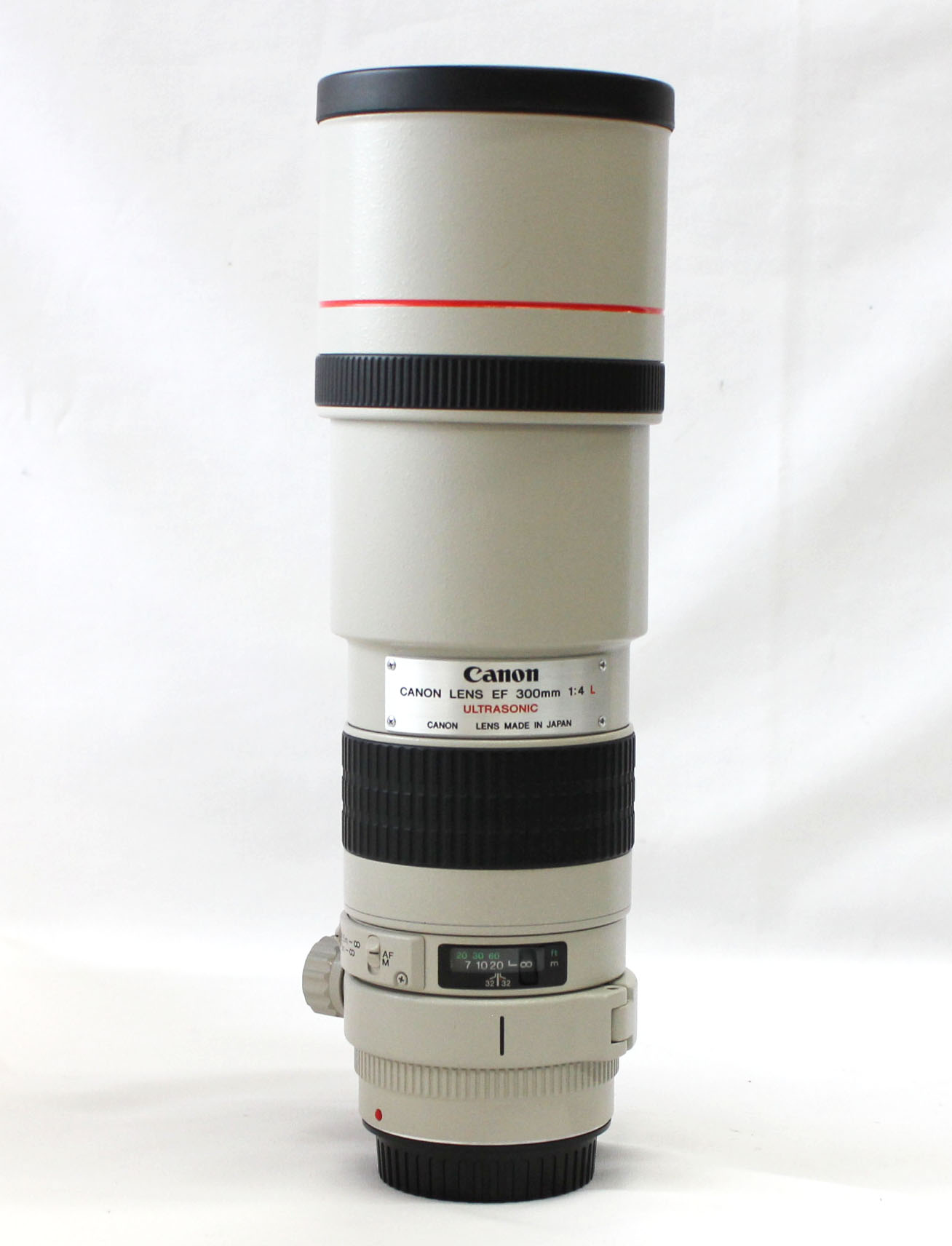 Canon EF 300mm F/4 L USM Ultrasonic Telephoto Lens from Japan 