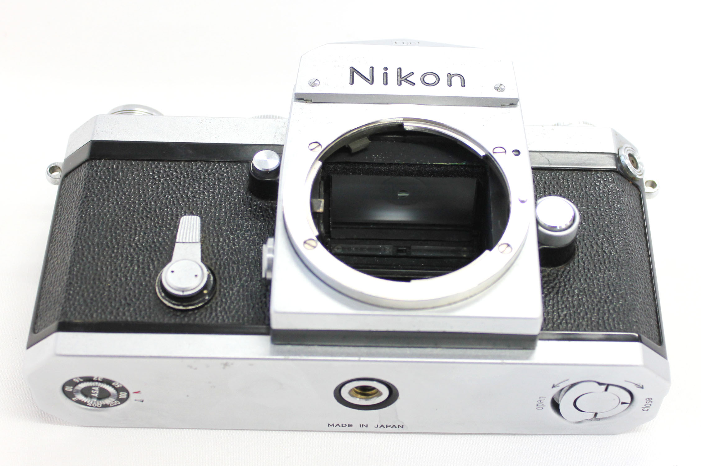  Nikon F Eye Level 35mm SLR Film Camera from Japan Photo 8