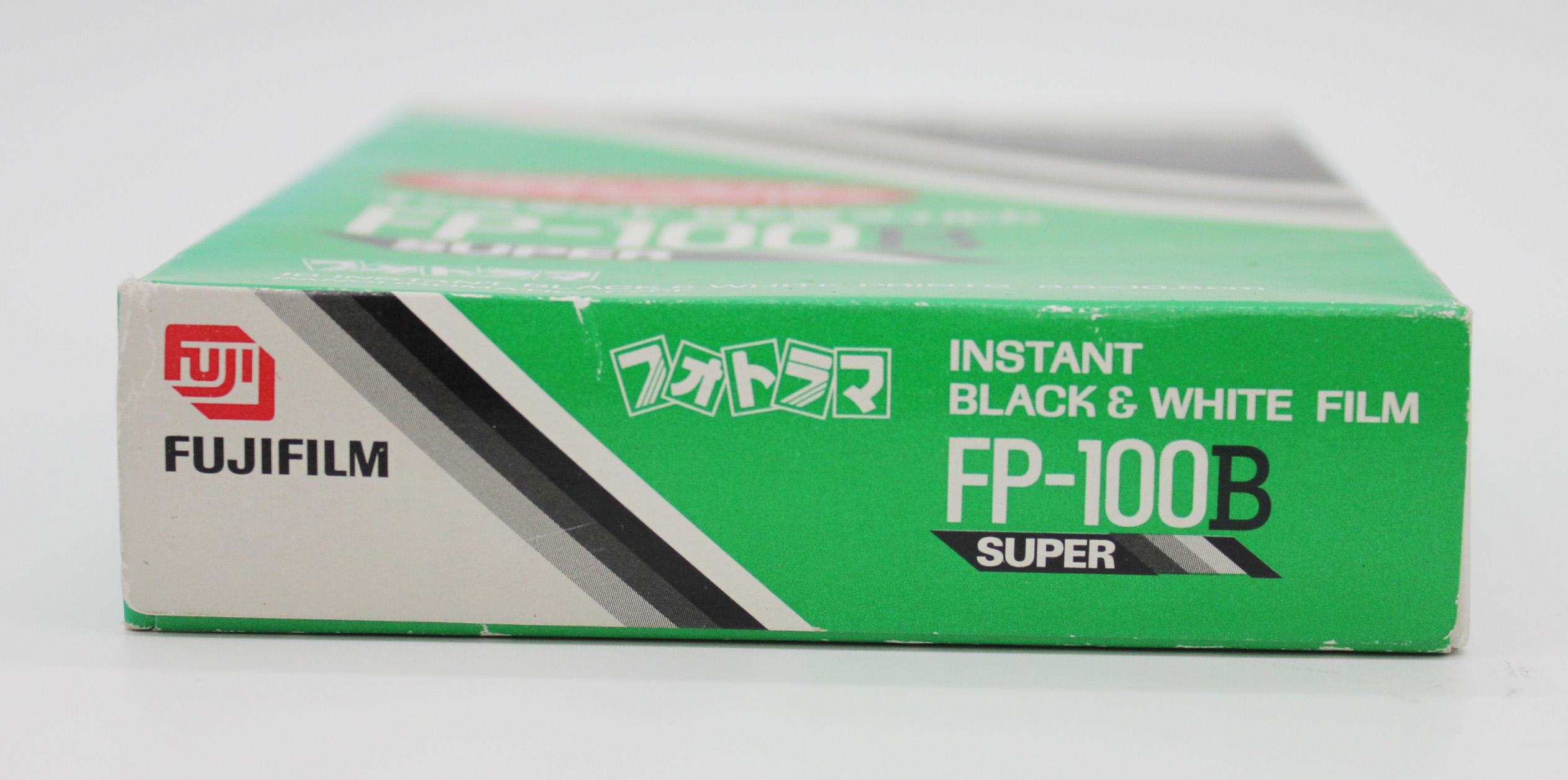  Fujifilm FP-100B Instant Black & White Film (Expired 09/2004) from Japan Photo 4