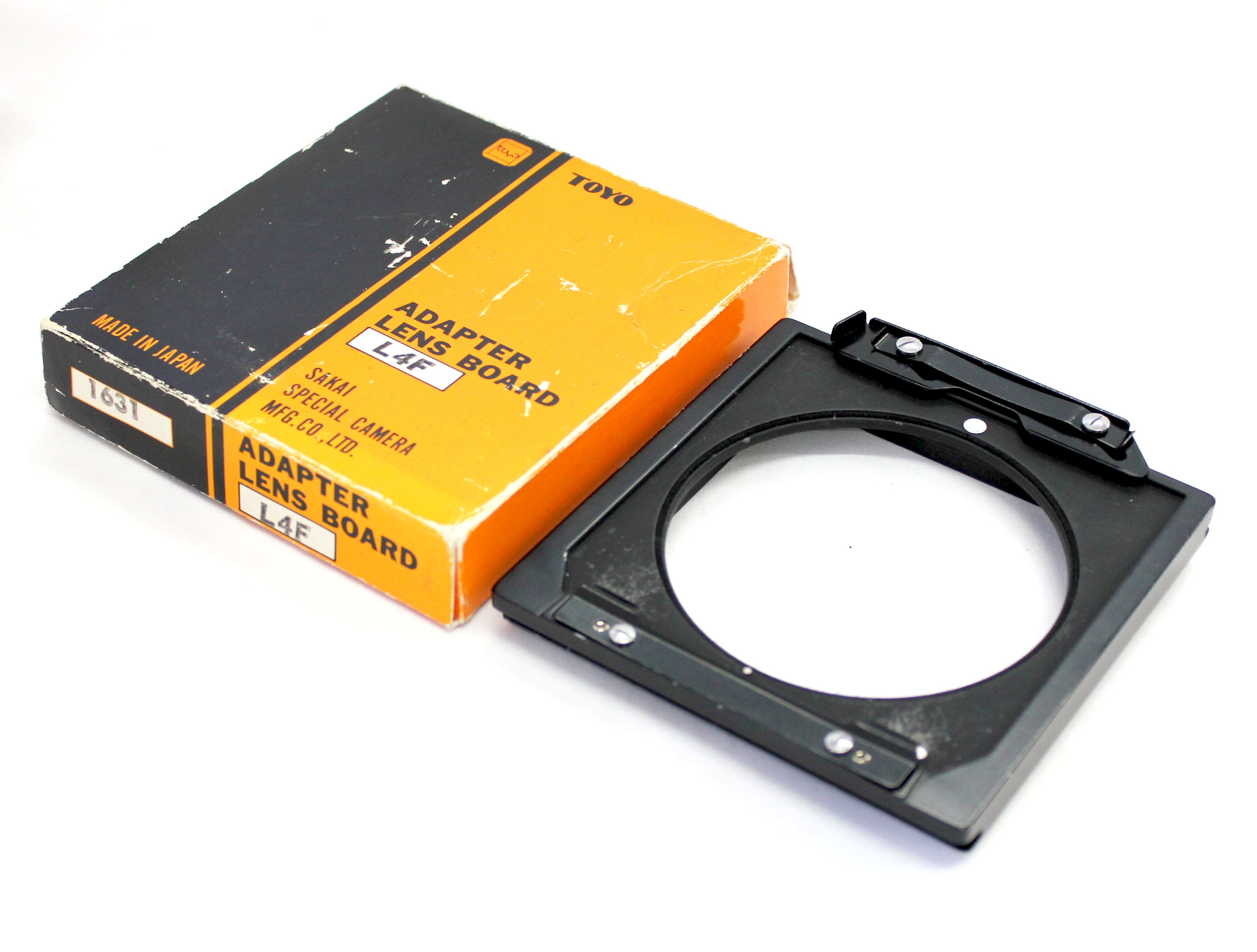 Japan Used Camera Shop | Toyo Linhof Lens Board Adapter No.1631 AL4F for Toyo Field 45A 45A II in Box from Japan