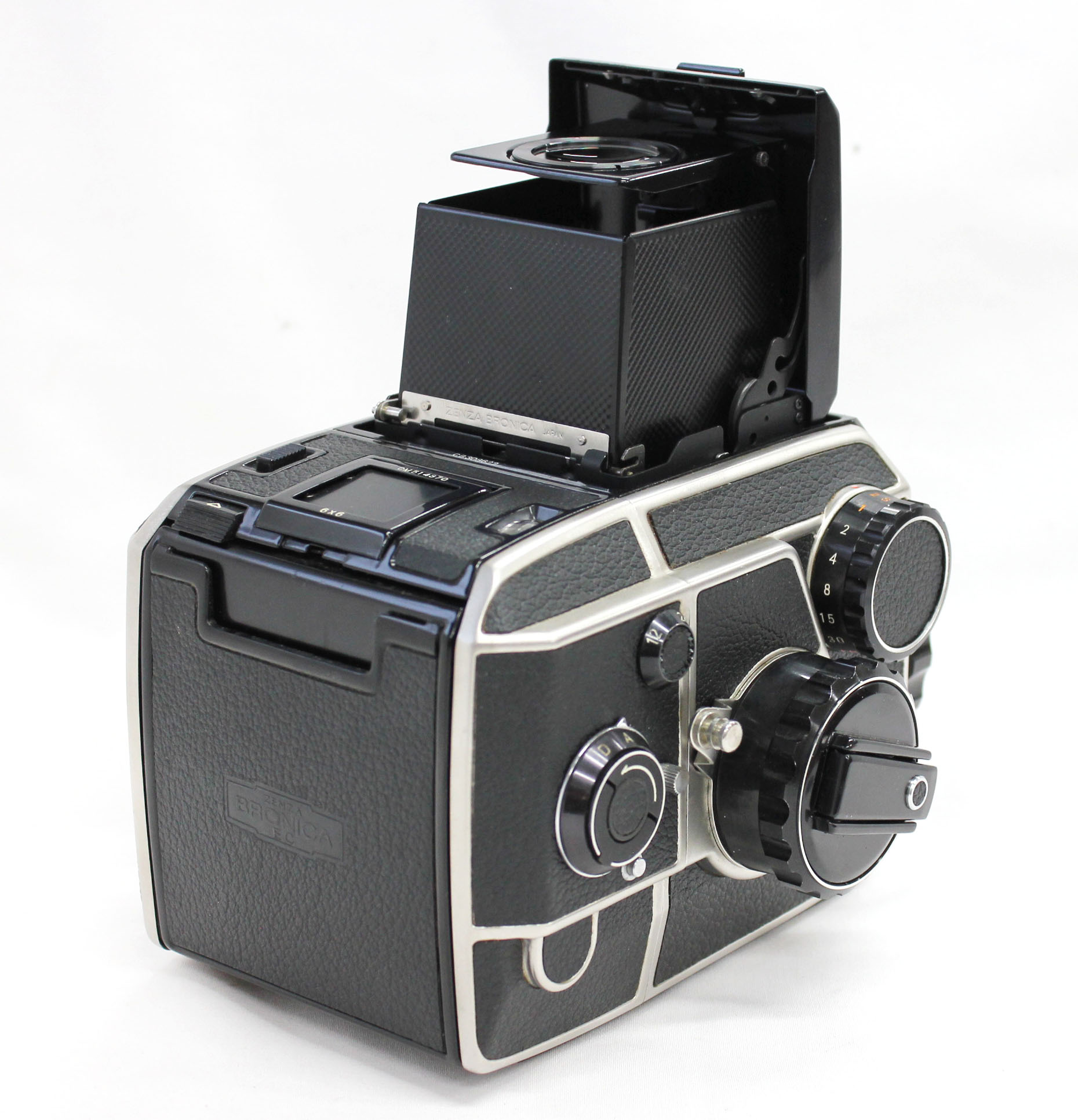 Zenza Bronica EC 6x6 Medium Format Camera w/ Nikkor-P 75mm F/2.8 