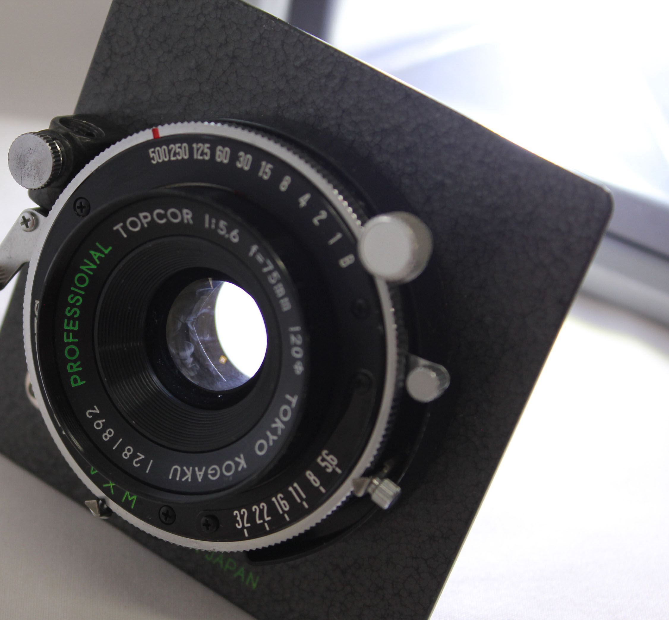 Tokyo Kogaku Professional Topcor 75mm F/5.6 Large Format Lens with Seiko Shutter and Horseman Board from Japan Photo 11