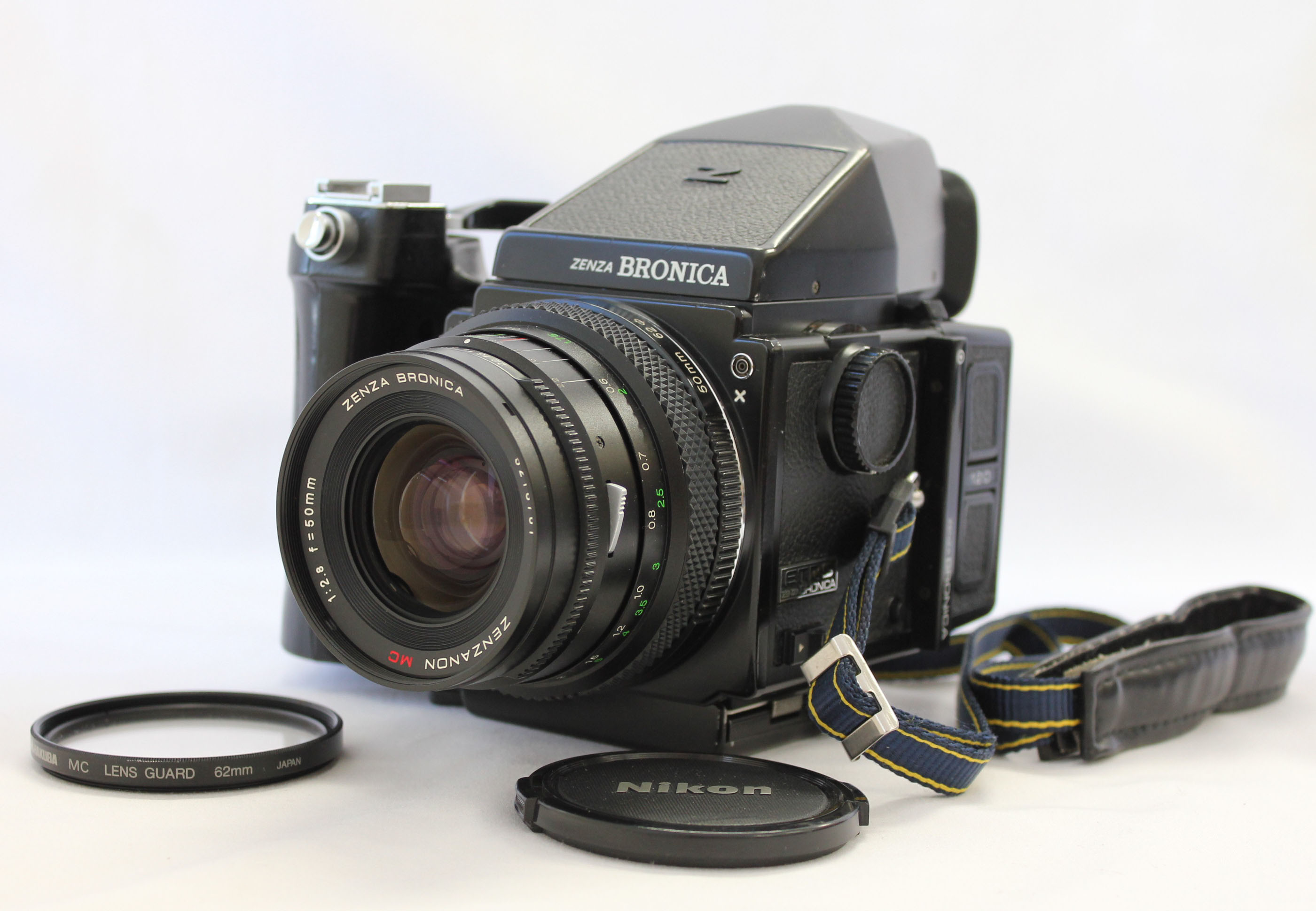 Japan Used Camera Shop | Zenza Bronica ETRS Prism Finder E 120 Back Speed Grip + Zenzanon MC 50mm F/2.8